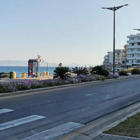 Modern Quiet In The Center Of Rhodes Appartamento *
