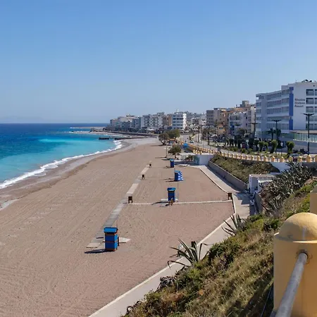 Modern Quiet In The Center Of Rhodes Appartamento *