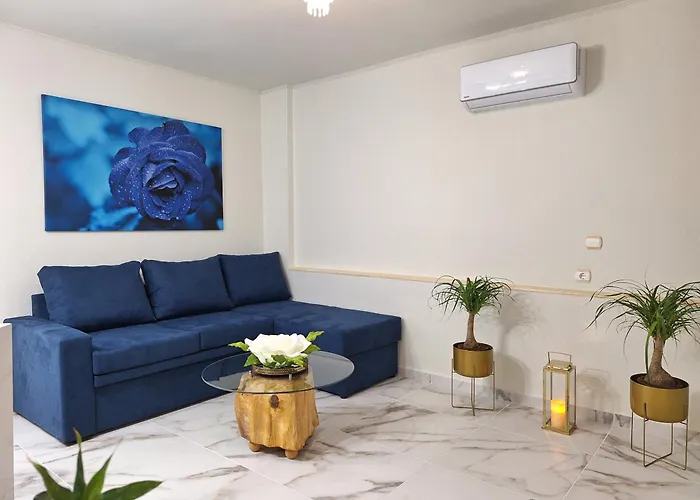 Modern Quiet In The Center Of Rhodes